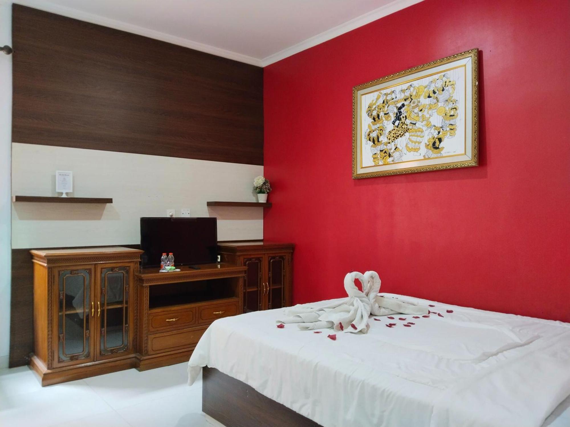 Dejati House Hotel Bekasi Ngoại thất bức ảnh
